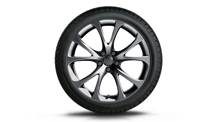 Audi A6 оригинальные зимние алюминиевые литые диски c резиной