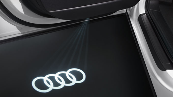Audi A8 оригинальная LED подсветка дверей