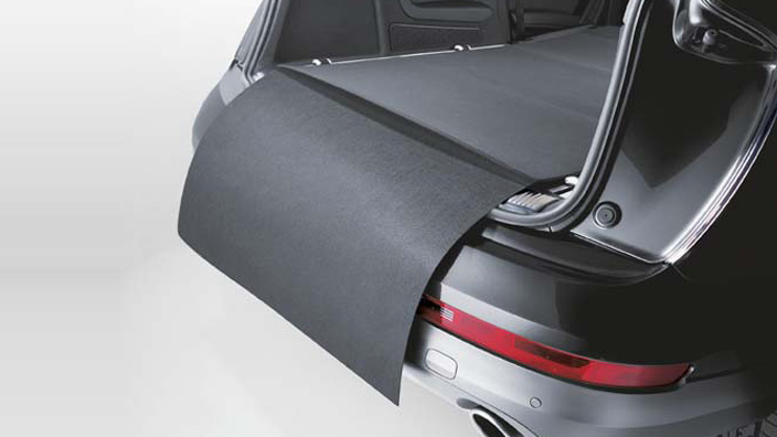 Audi Q7 оригинальный двусторонний коврик с защитой бампера