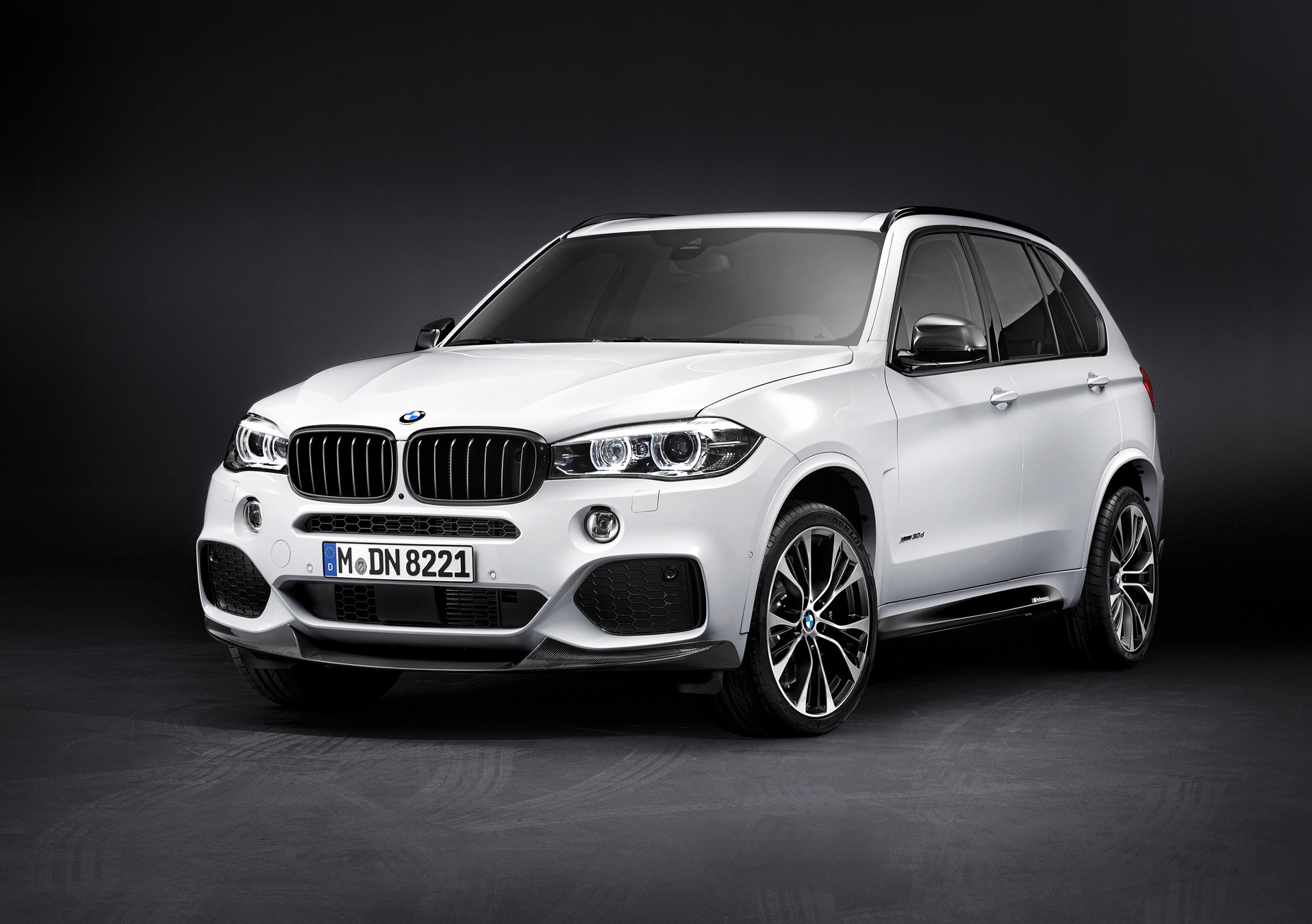 BMW X5 F15 M Perfomance оригинал комплект аэродинамического обвеса