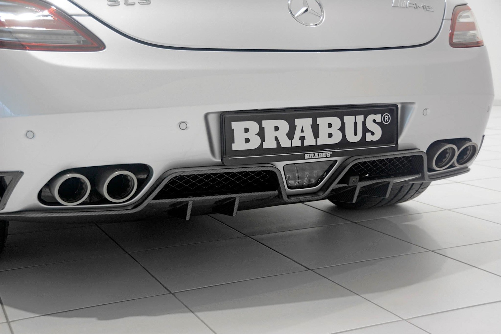 Mercedes SLS BRABUS выхлопная система