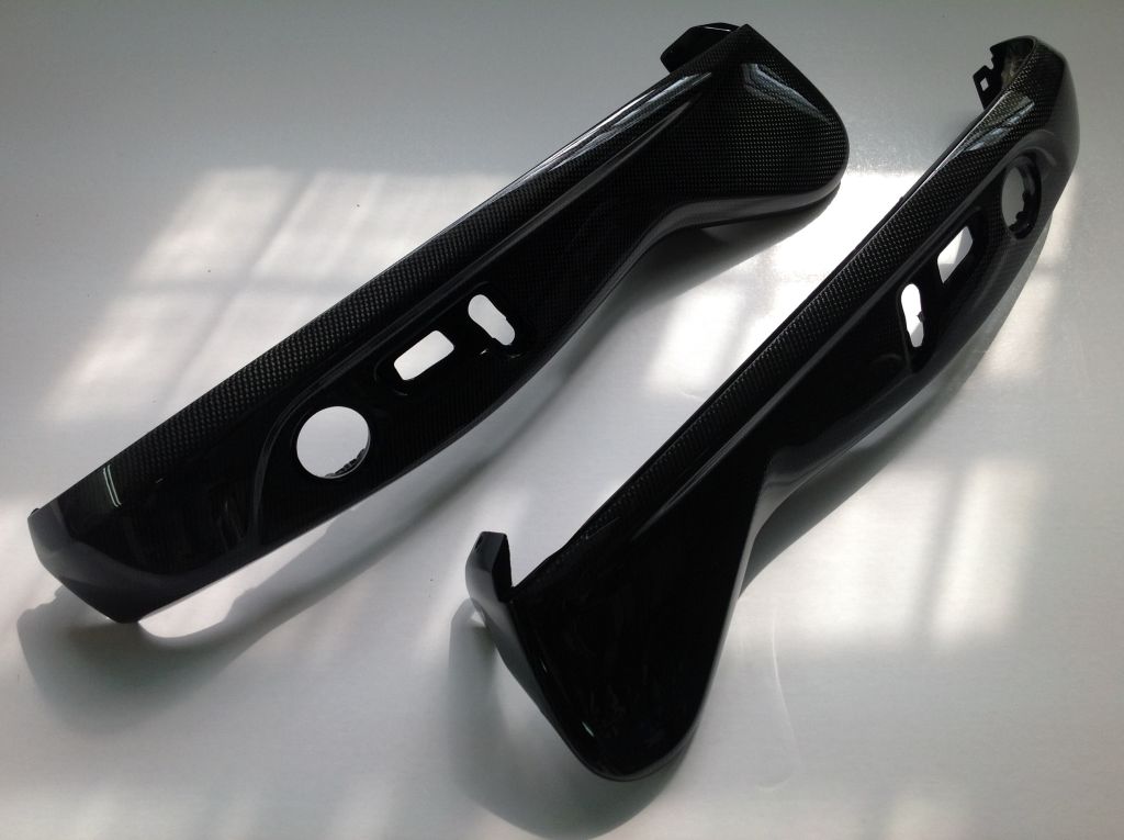 Audi RS6/S6 Карбоновые накладки сидений