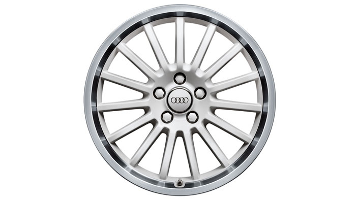 Audi A4 оригинальные алюминиевые литые диски