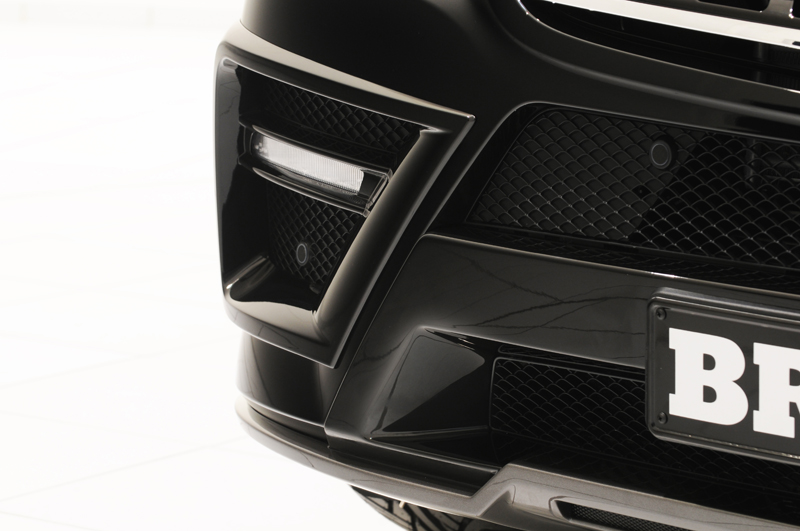 Mercedes ML BRABUS накладки LED фонарей